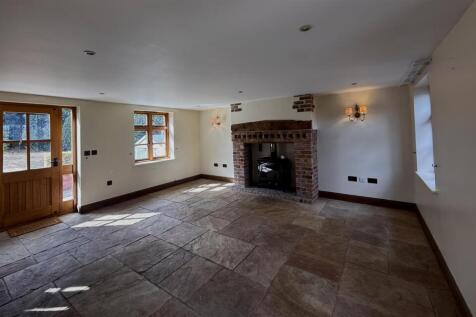 The Charolais, Brewood, Stafford photo 5