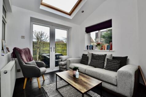 Greenside Avenue, Brunwick Village, Newcastle, NE13 photo 3