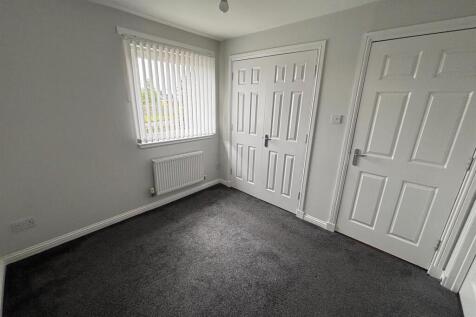 Millhall Court, Plains, Airdrie photo 3