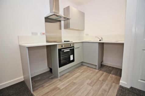 Apr 1 72 Brookhill Street - Kitchen.JPG