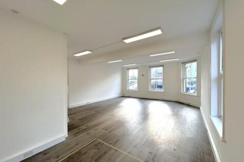 Interior 4.jpg S 5