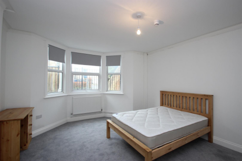 221 Iffley Road Basement Front.png