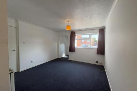 Warley Rise, Tilehurst, Reading photo 3