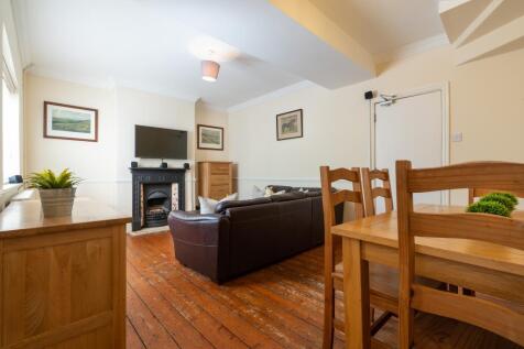 53 Purley Road - bedroom