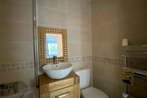 Osprey Court, Waltham Abbey photo 4