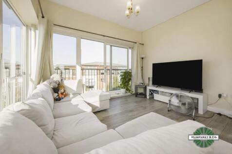 Eddleston Court  Riverside Close -007.jpg