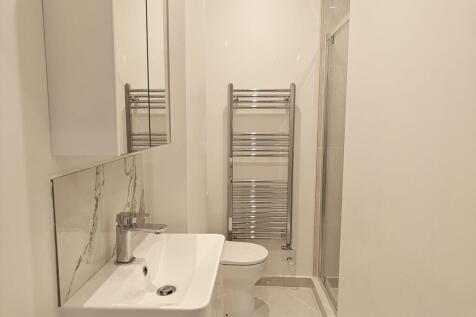 Shower room.jpeg