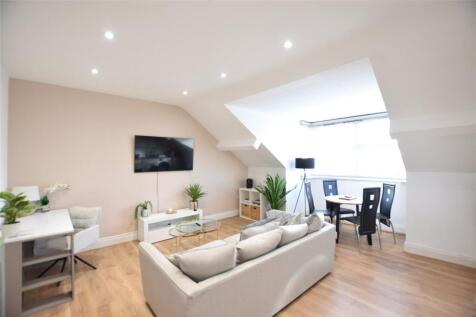 Living Room/Kitchen
