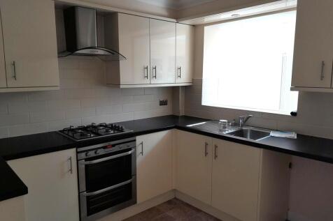Lockeridge Close, Blandford Forum, Dorset photo 4