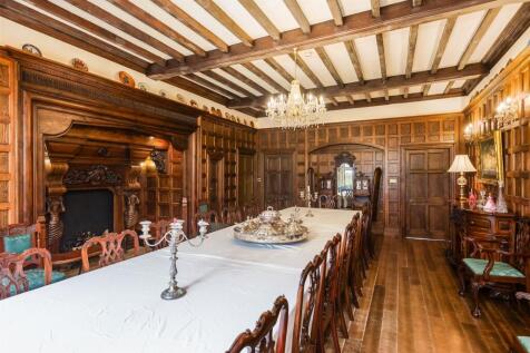 Highcliffe Manor Dining Hall-3.jpg