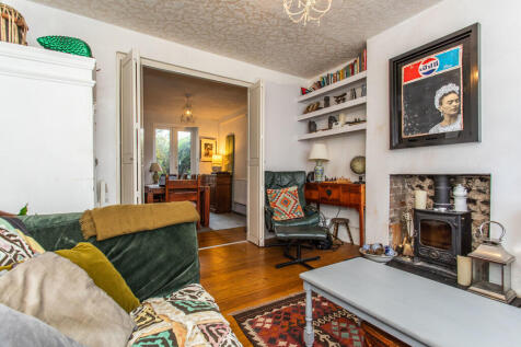 14 Temple Street3...