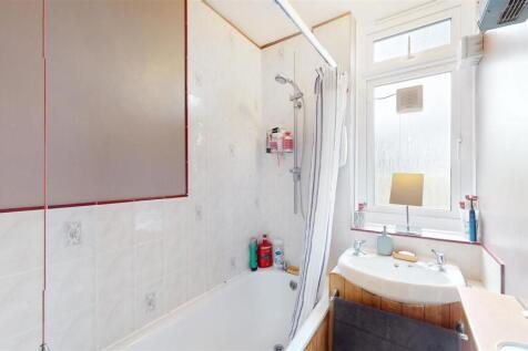 521 Mile End Road - UjXQSsrHUkKYPN6QYFhr.jpg