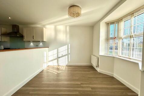 Saxonia Boulevard, Brooklands  photo 5