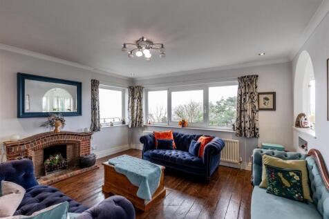 Denny View, Portishead Living Room.jpg