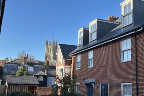 Beautiful brick exterior with cathedral views...