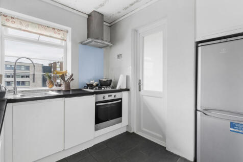 2 bed, 1 bath Apartment in bristol - Photo 8