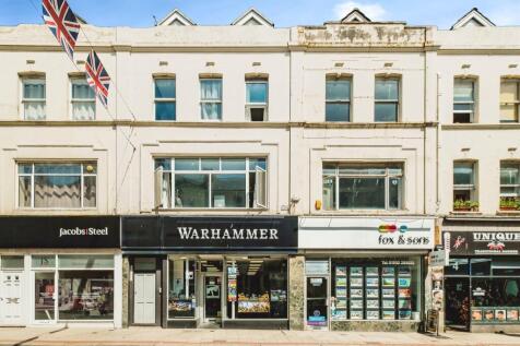 Worthing, BN11 - property photo