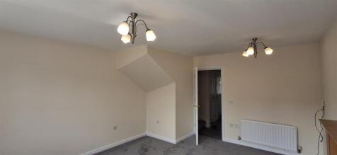 MIDDLEMORE photo 5