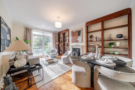 London, SW19 - property photo