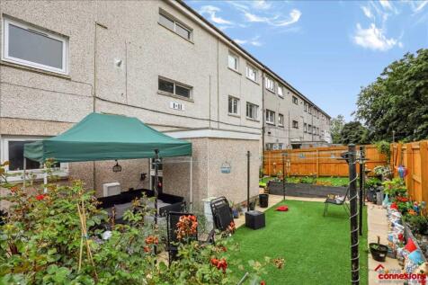 Rear Communal Garden