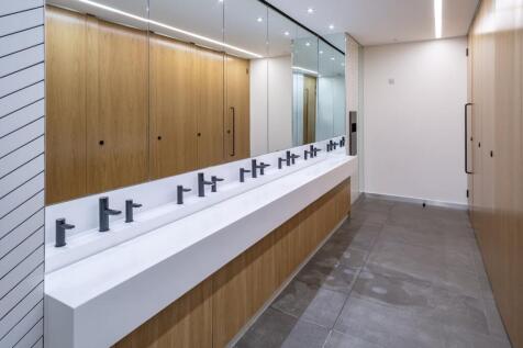 1 Kingsway 4th Floor 13.jpg