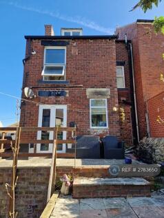 Flat From Shared Rear Garden 