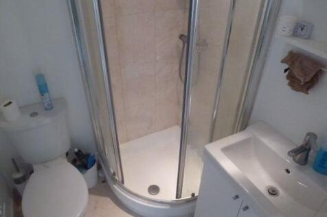 Shower Room.jpg