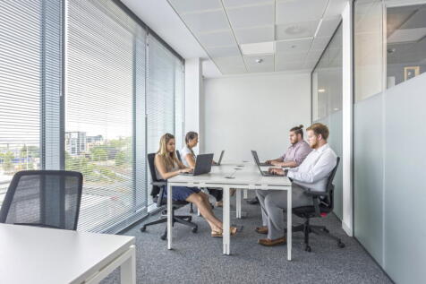 Office to rent Image 5