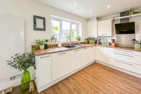 20250821_101131821_iOS_edited