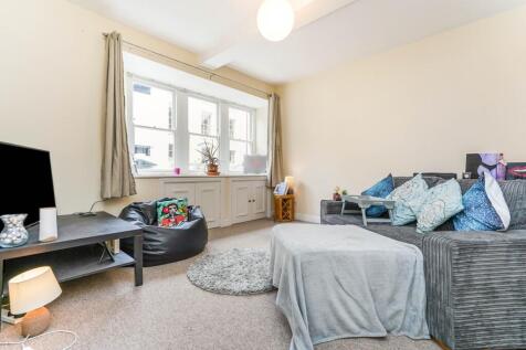 Gloucester Street, Faringdon, Oxfordshire, SN7 photo 4
