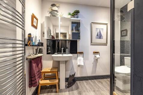 2 Kingsknowe Gardens Galashiels 20.JPG