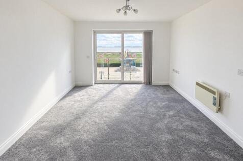 Casino Court, Furtherwick Close, Canvey Island, Essex photo 3