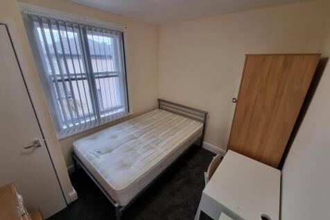 Flat 3, 38 Clarendon Square, Leamington Spa photo 4