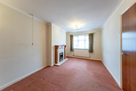 17 Rathbone Park-001.JPG