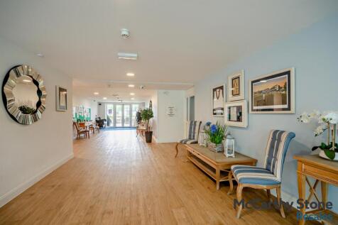 8690653-interior18-800.jpg