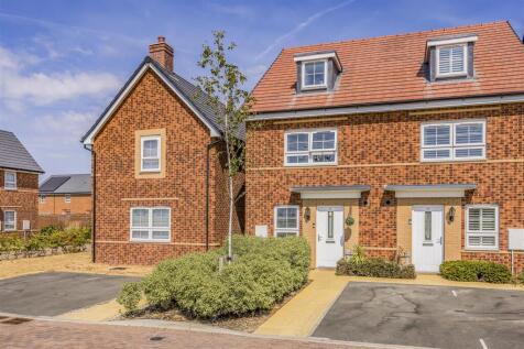 40 Forty Acres Way, Farlington-PorticoMarketing-So
