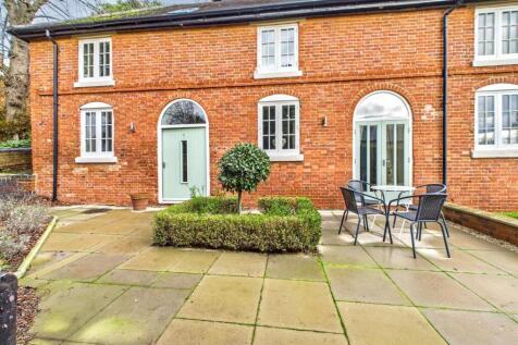 Outdoor Courtyard