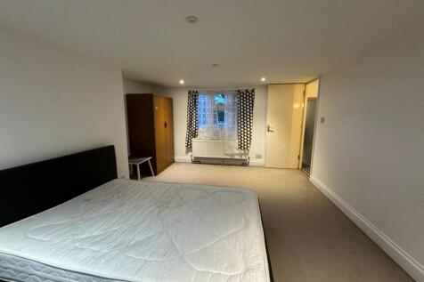 Thorold Road, Ilford, Redbridge photo 3