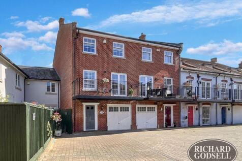 Christchurch, BH23 - property photo