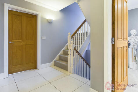 Landing to First Floor