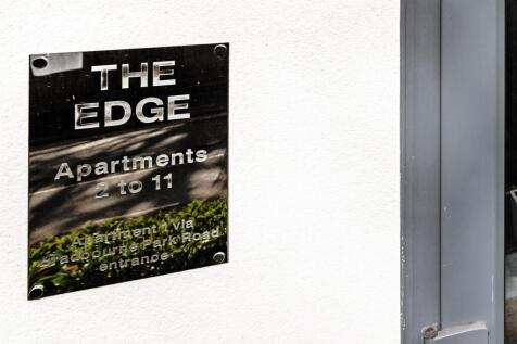 Apartment 4, The Edge 23.jpg