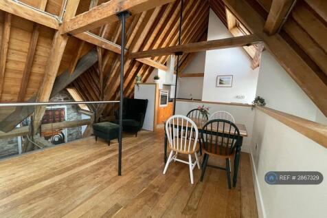 Mezzanine Dining Room