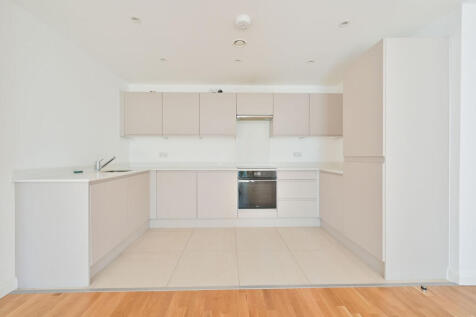 Orchid Court, WD17, Watford, WD17 photo 4
