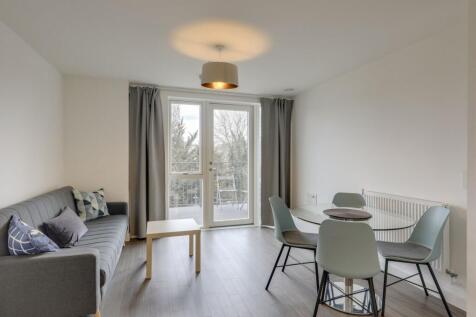 Open Plan Kitchen / Living Room