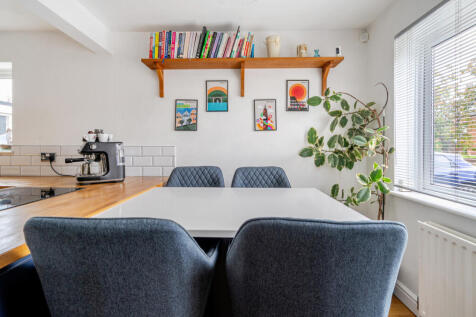 1358888-15-68d685...