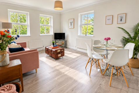 Living/Dining Room