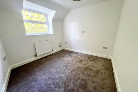 Dam Mill Close, Codsall, Wolverhampton photo 5