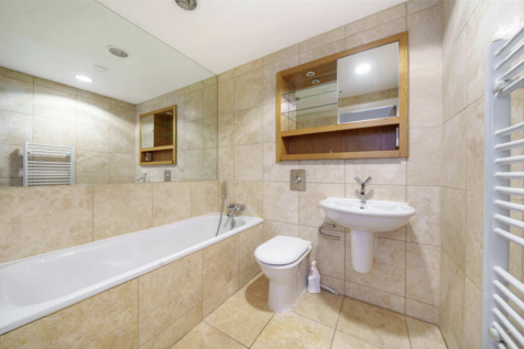 6. Bathroom.png