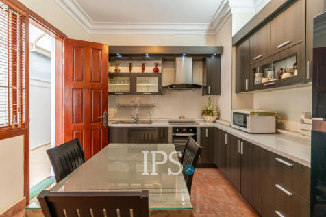 5 Bedroom Villa For Sale - Chip Mong Grand Phnom Penh, Kmuonh, Phnom Penh