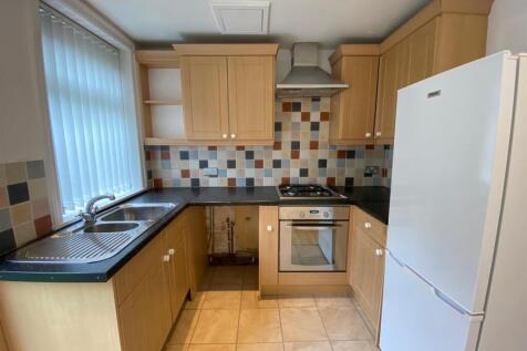 KITCHEN 1.jpg